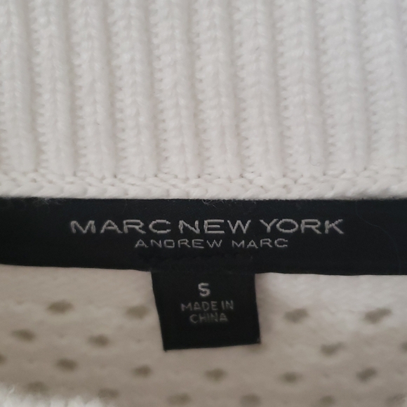 sweater - Picture 2 of 3